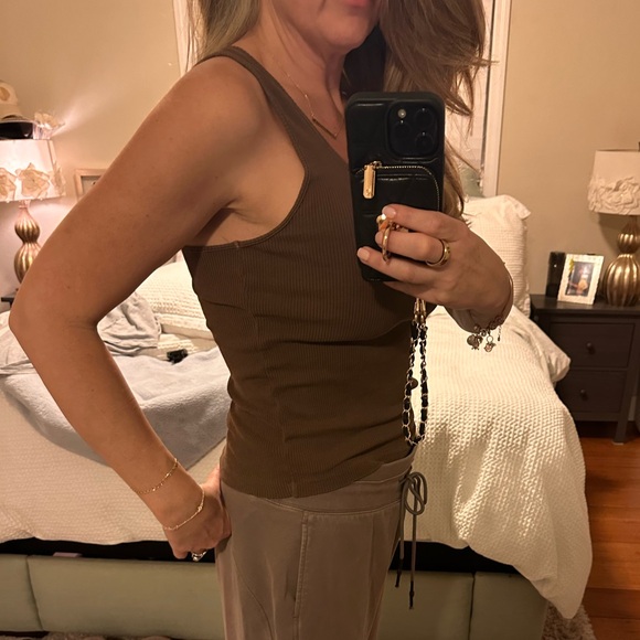 Re/Done x Hanes NWT 90’s tank - Picture 7 of 8